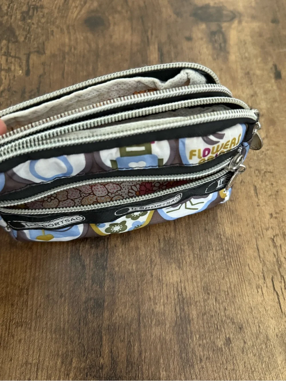 Lesportsac Brown Blue Patterned Wristlet - 3 pocket